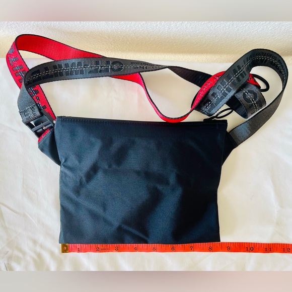 OFF-WHITE Crossbody LIMITED EDITION - Picture 7 of 13